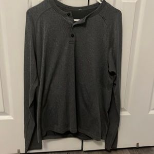 Lululemon medium wrong sleeve shirt grey